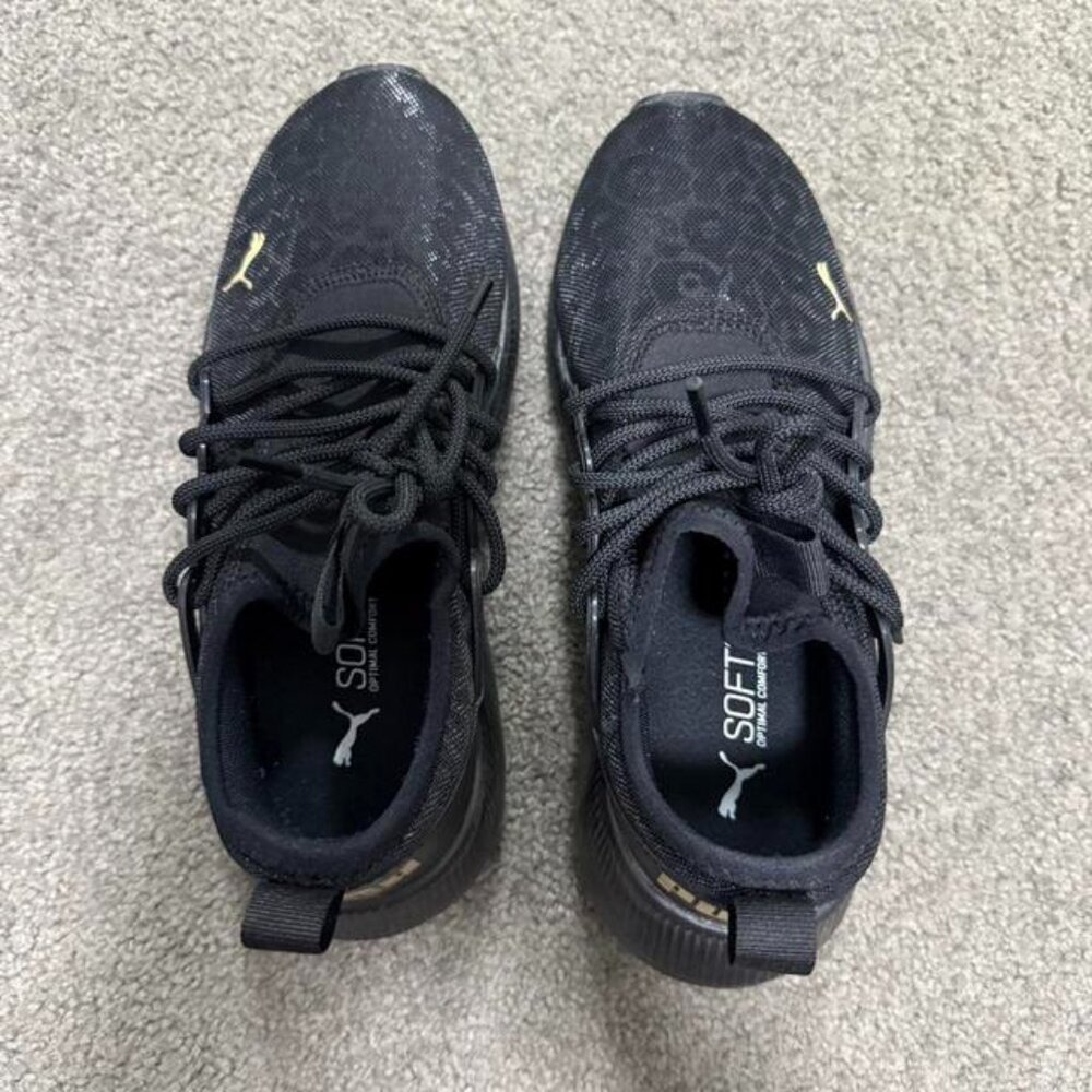 Puma Women's Black and Navy Trainers